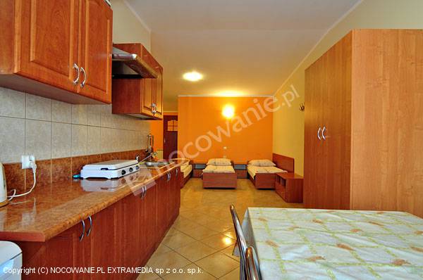 uploaded/hotel_pracowniczy/105-nadarzyn-noclegi-pod-warszawa-astra.jpg